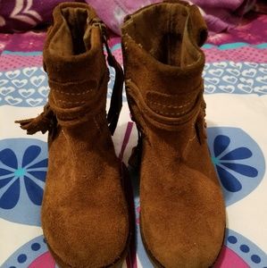 Suede boots